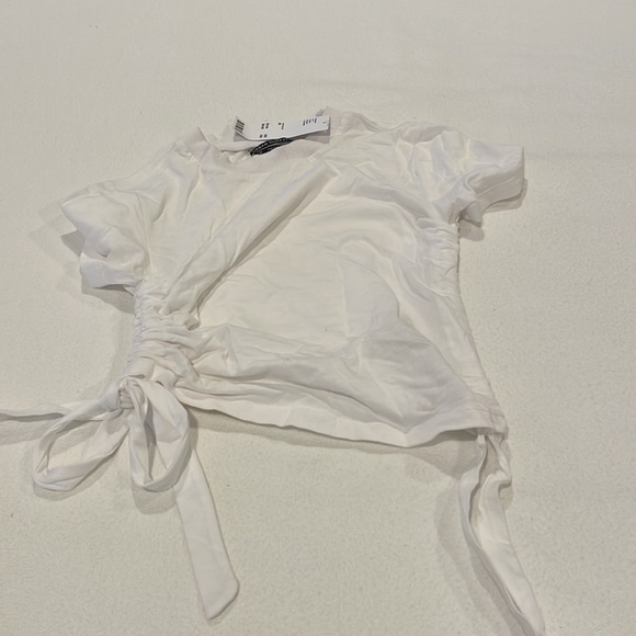 NWT Urban Outfitters Woman T-shirt with Adjustable Sides White XS-TP - Picture 7 of 10